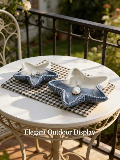 1 قطعة وعاء تخزين على شكل نجمة البحر مصنوع يدويًا من السيراميك باللون الأزرق العميق، مناسب لتخزين الأساور والأقراط والقلائد والحلويات والفواكه كديكور منزلي. هذا الوعاء التخزيني الزخرفي يشكل هدية رائعة لأمك أو صديقتك.