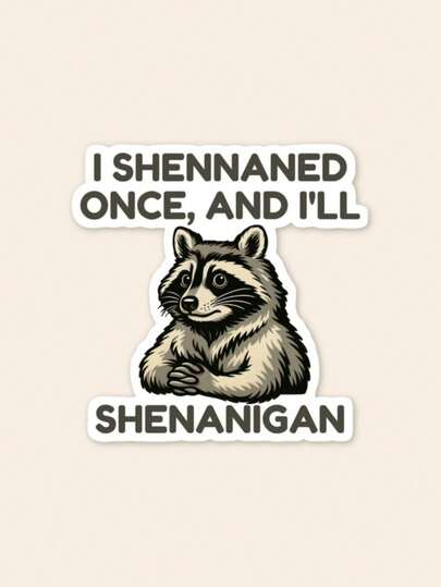 “我要搞恶作剧”趣味浣熊贴纸 - 讽刺浣熊语录贴纸，适用于笔记本电脑和 Kindle 的病毒式混沌核心贴纸，送给朋友的古怪动物礼物