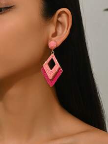 1 Pair Versatile Boho Style Handmade Woven Raffia Double-Layer Geometric Rhombus Earrings, Creative Exaggerated Colorful Raffia Geometric Earrings Suitable For Women's Daily, Vacation, Party Wear (Handwoven Technique Is Random, Handmade May Have Slight Glue Residue) - Hot Pink - View 4