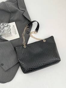 Luxury And Fashionably Stylish With A Sense Of Sophistication. New 2026 Model. Elegant And Simple Style. Women's Bag With An Elegant And Stylish Crossbody Design. - Black - View 5