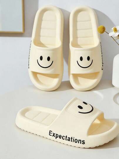Chanclas con estampado de cara sonriente y diseño calado para hombre, de moda para el verano