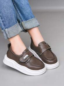 1 Pair Children Flat Shoes, 2026 New Boys Girls Leather Shoes, Casual Running Campus Sports Sneakers - Brown - View 2