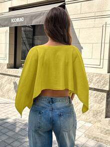 Áo kiểu poncho dệt kim rộng rãi dành cho nữ, mẫu mới Xuân/Hè 2026, màu vàng chanh, chất liệu dệt kim mềm mại, thoải mái, dáng rộng. Phong cách thường ngày năng động, nhẹ nhàng, cổ điển, thời trang đường phố, phong cách streetwear Mỹ, phù hợp cho các buổi biểu diễn nhạc sống, lễ hội âm nhạc, tiệc thời trang, mua sắm đường phố, triển lãm nghệ thuật, tụ họp bạn bè, tiệc tùng, đi chơi hàng ngày và nhiều dịp khác. - màu xanh lá - Xem 6