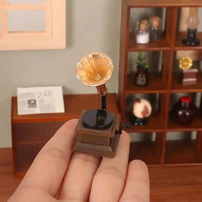 1pc Yellow Gramophone Decor, Micro Landscape Retro Mini Gramophone Model - 1:6 1:12 Mini Game Scene Model Decor - Dollhouse Accessory, Multifunctional Decorative Model With Record, Mini Gift, Exquisite Ornament, Desktop Decor Model, Suitable For DIY Micro Landscape Decor, Dollhouse Accessory, Room Decor, Desktop Ornament, Mini Toy, Office Desk Accessory, Bedroom Decor, Living Room Decor, Bedside Table Decor, Personalized Gift