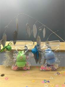 A Keychain, A Practical And Thoughtful Small Gift, Conveys Deep Affection And Warmth When Given To Others. - Multicolor - View 5