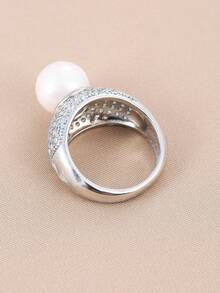 1枚镶嵌奢华水钻的时尚闪亮戒指，适合作为礼物、参加派对和日常佩戴。 - 戒指 - 查看 14