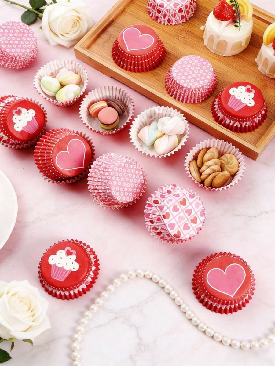 心形纸杯蛋糕衬垫，一次性松饼烘焙杯，适用于情人节、婚礼、生日、万圣节、圣诞派对