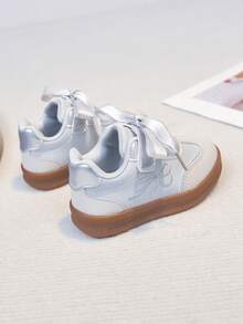 1双女童灰色休闲运动鞋，公主风软底薄底运动鞋，儿童春秋新款 - 灰色 - 查看 4