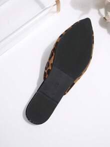 Giày lười nữ dáng rộng, màu trơn, mũi nhọn, kiểu dáng thường ngày, dép hở mũi thời trang, giày đế mềm họa tiết da báo cho nữ cỡ lớn, thích hợp cho mùa xuân/thu. - họa tiết da báo màu nâu - Xem 8