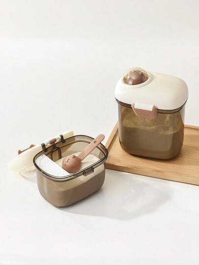 1个婴儿配方奶粉储存罐，一体式密封罐，材质：PP，避光储存盒，家用/粮食储存罐，便携式分层配方奶粉储存罐，带量勺，双层密封圈+强力搭扣，顶盖带时间刻度，棕色染色可减缓食物氧化，适用于厨房/婴儿食品/旅行储存（有800毫升和400毫升两种规格可选）