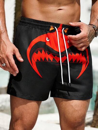男士休闲卡通印花度假风沙滩短裤，黑色抽绳短裤，适合街头穿搭、日常休闲、度假穿着，也可作为送给男友/老公的礼物，展现Emo、2000年代风格。