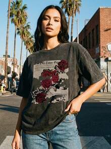 Women's Fun Retro Thorny Rose And Newspaper Cartoon Letter Pattern Prints On The Street, Korean-Style Comfortable Retro Fashion Commuting Versatile Y2k Women's Clothing, Regular Niche Punk Style Black Fitted Round-Neck Short-Sleeved Washed T-Shirt, Washed Retro Series Comfortable Pure Cotton T-Shirt, Easily Create Retro Casual Clothing, Suitable For Daily Commuting, Leisure Outings, Daily Wear, Classic Retro Style Women's Clothing - 黑色 - 查看 6