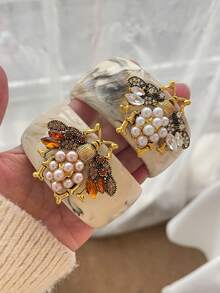 1pc Personalized Punk Rock Alloy Set With Artificial Crystal, Zirconia, Pearl, Ladybug & Bee Insect Series Open Ring, Versatile Jewelry Gift For Friends, Siblings, Classmates, Suitable For Men And Women (The Vintage-Style Red Ring Is A Distressed Version With An Adjustable Open Ring Band, Made Of Alloy Material That Is Soft And Easy To Adjust) - Bee Ring - View 8