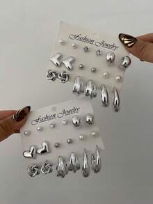 Set Anting-Anting Hati Asimetris Minimalis 18 Buah dengan Mutiara Imitasi, Cocok untuk Kencan, Liburan, Pemakaian Sehari-hari, dan Hadiah Pesta untuk Wanita - Perak - View 3