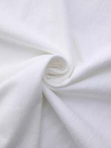 Red Bull F1 Racing-Themed Printed T-Shirt, Men's Fashionable Racing Graphic T-Shirt, White Pure Cotton Short-Sleeved T-Shirt, Streetwear, Casual And Comfortable, Suitable For Everyday Wear And Outdoor Activities, Stylish And Versatile, Summer Clothing, A Great Gift For Men. - 白色 - 查看 3