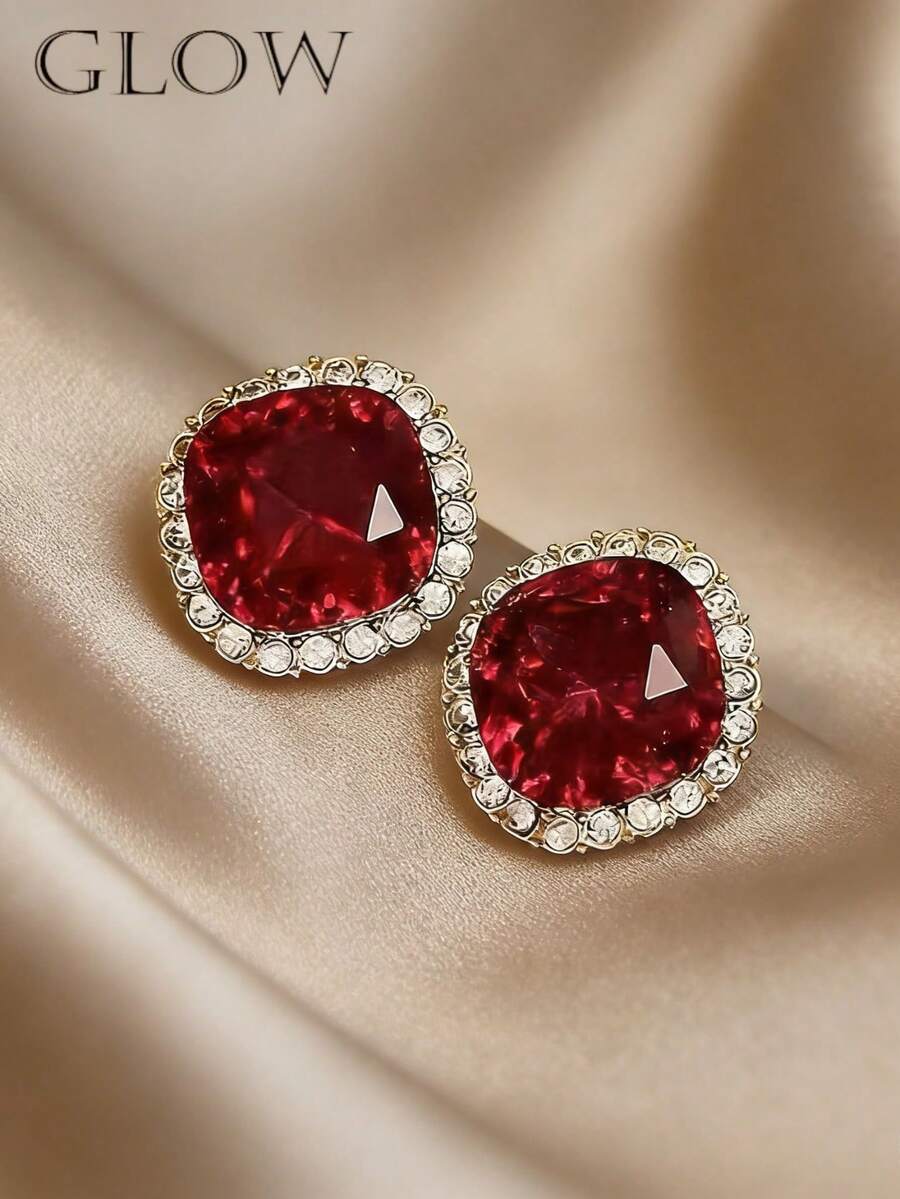 1 Pair Red Elegant Luxury Retro Versatile Geometric Square Stud Earrings, Suitable For Teenage Girls Daily And Festival Wear - Red - View 1