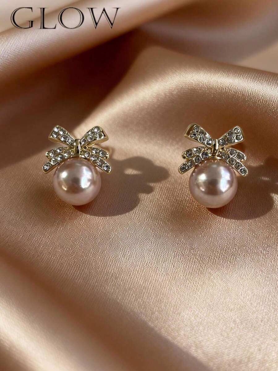 1 Đôi bông tai ngọc trai giả đính đá hình nơ sang trọng màu vàng cổ điển, thích hợp cho các cô gái tuổi teen, ngày Valentine và đeo hàng ngày. - Cung Ngọc Trai A - Xem 1