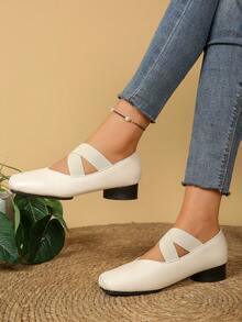 2006 Soft Bottom, Square Toe, Retro Criss-Cross, Ballet Flats, New Women's Outdoor Wear, Low-Cut Pig Nose, Elephant Print, French Mary Jane Shoes, Fashion Women Shoes - White - View 3