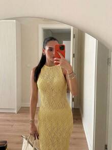 Elegant Sleeveless Long Knit Sweater Dress, Ribbed Knit Design With Cable Knit Details - Yellow - View 4