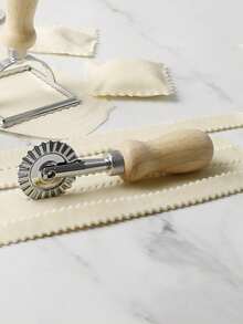 1pc Stainless Steel Wavy Edge Baking Knife With Wooden Handle, 7cm, Easy To Clean, Comfortable Grip, Minimalist Baking Knife, Suitable For Home Baking, Dumpling And Pasta Making, New Year DIY Baking Accessory, Kitchen Essential - Multicolor - View 9
