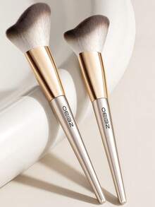 OEIEZ Large-Sized Contouring Brush, Makeup Brush For Creating Flawless Dimension & Sculpting, Use With Bronzer, Powder, Liquids & Creams, Face Neck Body Leg Tanning Makeup(Gold),Giveaways - Gold - View 6