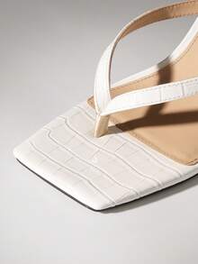 Women Backless Kitten Heel Sandals, Versatile Stilettos Thong Sandals Fashion Square Toe Wide Strap Slide Sandals For Formal, Party, Work & Daily Wear - trắng - Xem 7