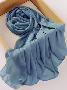 1条轻薄纯色雪纺围巾，款式简约，适合春夏、海滩、度假等场合。 - #57灰藍 - 查看 3