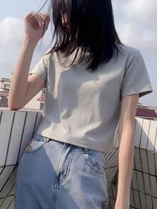 2025新款宽松加州印花短袖T恤，女士夏季休闲轻薄圆领T恤，带肩带，浅灰色 - 淺灰色 - 查看 2