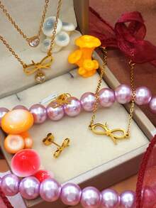 Damen Schmuckset, Cut Out Schleifenherz Anhänger Mehrschicht Halskette Armband Ohrringe, eleganter und raffinierter Schmuckgeschenk für Valentinstag, Muttertag, Geburtstag, Abschlussfeier, geeignet für Frauen und Teenager-Mädchen - Verschiedenfarbig - Übersicht 8