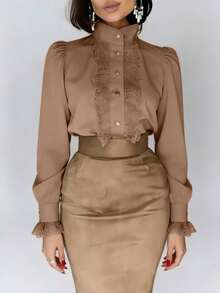 Blusa elegante con cuello de encaje francés y patchwork - Caqui - Ver 2