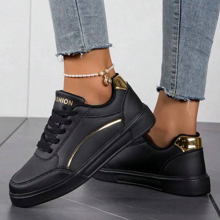 Women's Multi-Color Low-Top Sneakers: Metal-Trimmed Casual Shoes, Comfortable Flat White Shoes - 黑色 - 查看 1