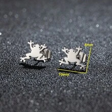 1Pair Frog Earrings ,Punk Stainless Steel Little Frog Stud Earrings For Women , Ladies' Cute Style, Fashionable Small Animal Earrings - GED487 - View 3