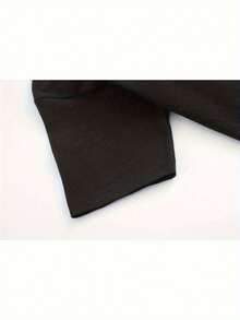 Mens Creative T Shirt And Shorts Set American Vintage Full Print Street Wear Essential Graphic T Shirt And Shorts Set With Show Me Your Titos Bottle Print For Casual Outfits - màu đen - Xem 3