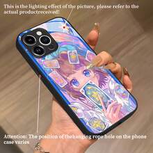 Chica anime con cartas flotando a su alrededor. Esta elegante funda para teléfono es compatible con Samsung, Apple, OPPO, , etc. Fabricada en TPU flexible, resistente a golpes y arañazos, ofrece una excelente protección contra caídas y un agarre cómodo. Es un regalo ideal para familiares, amigos y seres queridos, y una opción perfecta para festivales. - Negro - Ver 4