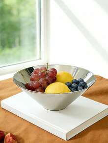 1pc Nordic Luxury Stainless Steel Fruit Bowl, Minimalist High-End Living Room Coffee Table Snack Nut Plate, Premium Fruit Plate, Elegant Afternoon Tea Tray, Creative Dessert Cake Plate, Decorative Accessory - Silver - View 4