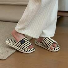 XIXITIAO 1 Pair Couple's Striped & Bear Pattern Soft Bottom Flat Slippers, Comfortable, Lightweight, Versatile, Cute Home Slippers - Navy Blue - View 7