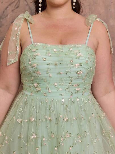 口袋款，新款，吊带，刺绣，优雅，大码伴娘礼服，蝴蝶结，荷叶边，网纱，雪纺，适合舞会、婚礼、派对、婚礼宾客、晚宴等场合，春季女士绿色连衣裙