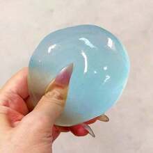 1pc/2pcs Moldable Slow Rebound Blue Coconut Oil Handmade Squeeze Ball, 6cm Round Malt Squeeze Toy, Ideal For Holiday Gifts, Fun & Cute Gifts, Birthday Gifts, Easter Gifts, Halloween Gifts, Christmas Gifts, Party Favors - 1PC - 查看 5