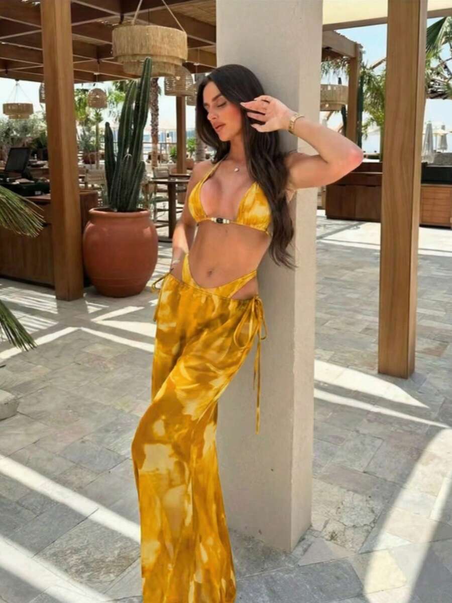 女士扎染三件套比基尼。包含一件三角吊带背心和侧系带网纱阔腿裤,营造轻松休闲的氛围。适合度假海滩穿着。 - 黃色 - 查看 1