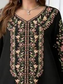 Plus Size V-Neck Printed Vintage Loose Plus Size Long Sleeve Maxi Dress, Suitable For All Seasons Black Spring Elegant - Black - View 5