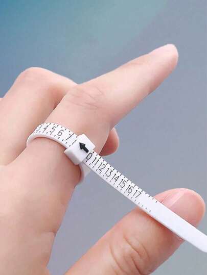 1Pc White Soft Ring Sizer, Ring Size Measuring Tool, Jewelry Measuring Tape, Simple Operation, Easy To Carry, Small Size And Light Weight, Reusable, Durable, Convenient And Easy To Use