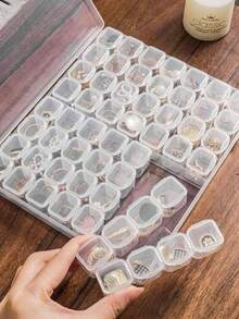 Caja organizadora de joyas de plástico transparente elegante con 28/56 compartimentos - Solución de almacenamiento a prueba de polvo para aretes & accesorios para mujeres - Multicolor - Ver 4
