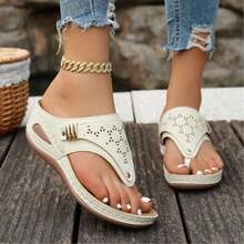 2026 New Style Women's Wedge Heel Flip-Flops - Breathable Hollow-Out Toe & Clip Design, Lightweight Synthetic Cover Sandals With Cushioned EVA Insole & Non-Slip PVC Sole, Slip-On All-Season Casual Shoes, Comfortable Footwear, Crisscross Strap Design, Durable Traction Footwear - 白色升級款 - 查看 2