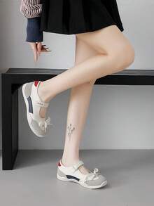 春季新款女士户外运动厚底运动鞋，圆头魔术贴设计，轻便平底舒适，搭配百褶裙是街头穿搭的必备单品，时尚热销款 - 米色 - 查看 6
