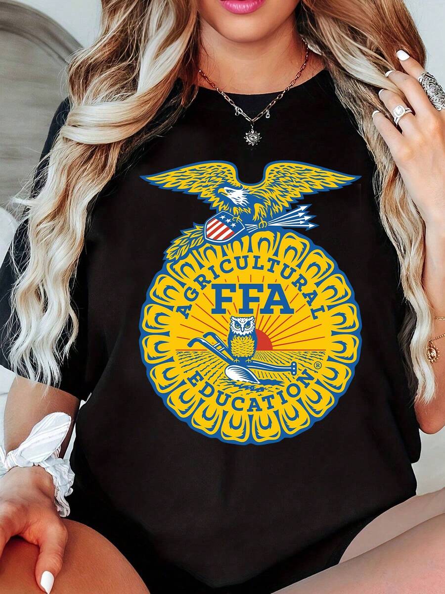 Wonen's National FFA Organization Graphic T-Shirt, Unisex 2026 New Cotton Shirt For Band Print, Casual Retro Elegant Commute Versatile Outfit, Comfortable Loose Fit Crew Neck Short Sleeve Top For Women, Suitable For All Season,Suits All Seasons Seamlessly, Machine Washable For Easy Care, Perfect Gift Choice For Birthdays, Valentine'S Day, Holidays, Or Dedicated Band Fans-An Essential Staple For Every Woman'S Wardrobe - 黑色 - 查看 1