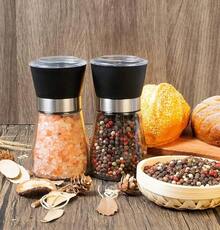 1pcs/Set Seasoning Bottle Set, Includes Salt & Pepper Shaker, Spice Grinder With Holder Airtight Spice Jars, Functional Kitchen Accessories, Holiday Party Gift - Black - View 13