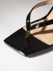 Women Backless Kitten Heel Sandals, Versatile Stilettos Thong Sandals Fashion Square Toe Wide Strap Slide Sandals For Formal, Party, Work & Daily Wear - 黑色 - 查看 5