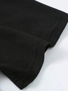 Adorables camisetas con estampado de poni de anime para parejas y unisex. Hechas de algodón suave y poliéster resistente, estas coloridas y divertidas camisetas son ideales tanto para hombre como para mujer. ¡Combínalas con tu pareja o expresa tu personalidad única! Perfectas para el día a día, como regalo o para eventos temáticos.  Casual    Poliéster    Ninguno    impresión  Noche de fiesta  Colegio  Vacaciones    Apto para todas las estaciones - Negro 14 - Ver 3