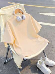 This Girls' Short Sleeve T-Shirt Features A Unique 67 Letter Print Design And A Soft Round Neck Design, Making It A Casual Apricot T-Shirt. - Apricot - View 3