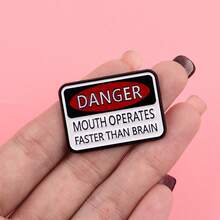 第11号名言珐琅徽章“我60%累，40%累”胸针翻领别针徽章背包服装配饰珠宝礼品 - 黑色 - 查看 9